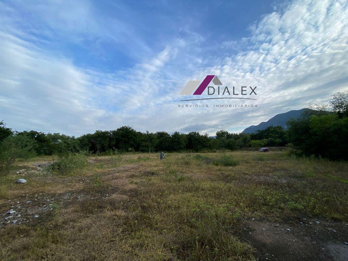 Terreno De 8,302 En Venta, San Roque En Limites Guadalupe Y Juarez. Ideal Para Quinta