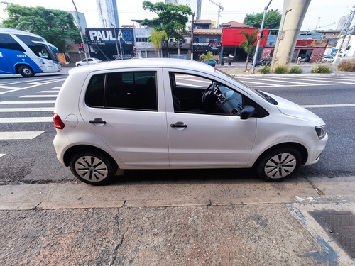 Volkswagen Fox 1.0 MI TRENDLINE 8V FLEX 4P MANUAL