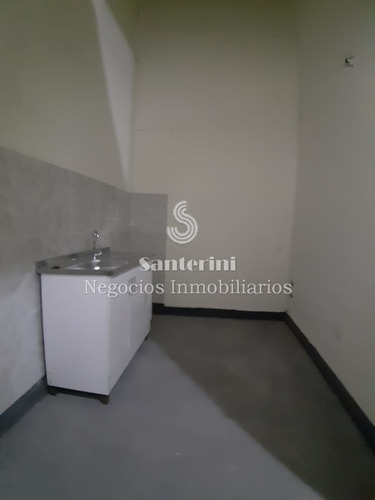 Imagen 11 de 13 de Alquiler Locales Comerciales Centro, Paysandú Y Andes, Planta Baja, Al Frente, Consulte!!!!