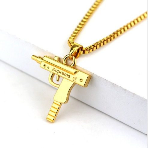 Colar Arma Revolver Automatico Hip Hop Folheado A Ouro 18k