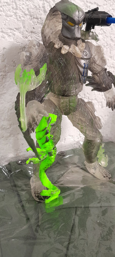 Depredador Figura Bootleg Transparente (Usado)