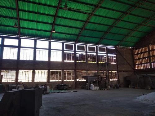Imagen 6 de 7 de #128 Local En Santa Teresa Del Tuy, Techado De Aproximadamente 1.200m2
