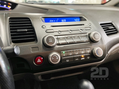Honda Civic 1.8 LXS 16V FLEX 4P AUTOMÁTICO
