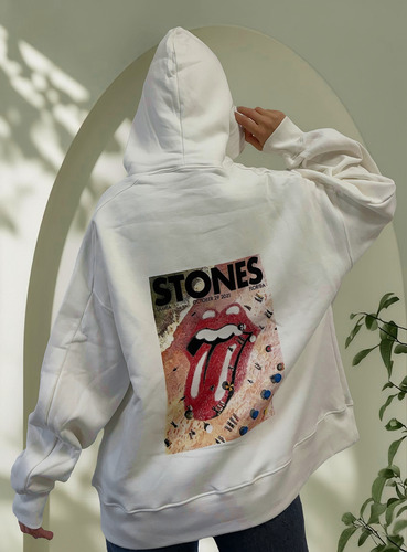 Buzo Over Frisa Mujer Nylon Canguro Capucha Rolling Stones