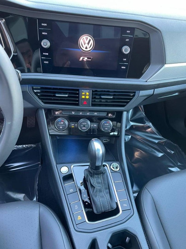 Imagem 10 de 13 de Volkswagen Jetta 1.4 250 Tsi Total Flex R-line Tiptronic