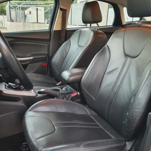 Ford Focus Sedan Se