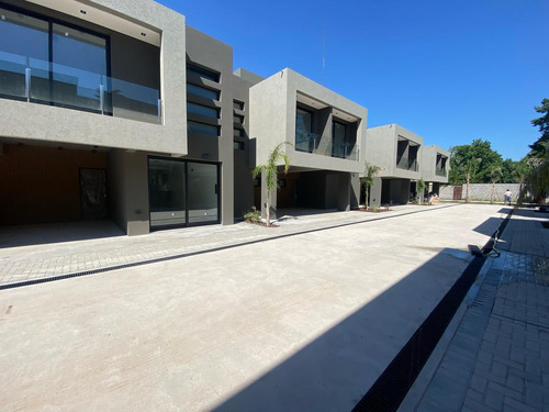 Venta Dpto Duplex 4 Ambientes En Canning Exclusive