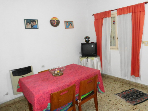 Imagen 5 de 6 de Venta Casa Con Local Malvinas Argentinas