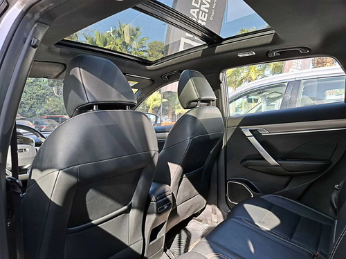 Geely Coolray Sport