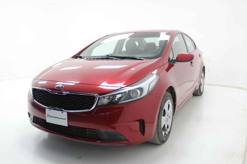 Imagen 1 de 13 de Kia Forte Sedan 2018 4 Cilindros