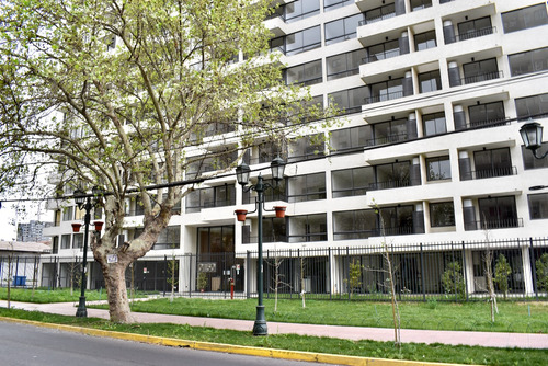 Edificio Av. Lo Ovalle (1 Est. 1 Bod.) Vista Norte Piso 4