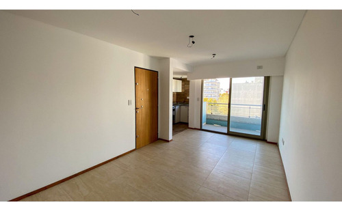 Venta Departamento 2 Dormitorios Caseros Con Cochera