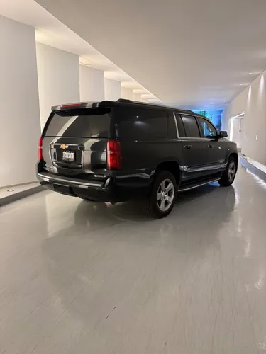 Chevrolet Suburban 5.4 Premier Piel 4x4 At
