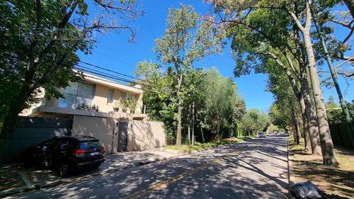 Imagen 5 de 30 de Casa Moderna Con Pileta En Venta En San Isidro