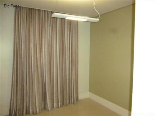 Apartamento Com 200m 3 Suítes E 4 Vagas De Garagem - Ap00708 - 3514583