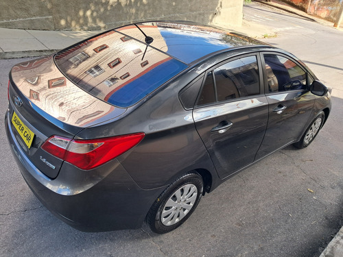 Hyundai HB20S 1.6 Comfort Plus Flex 4p