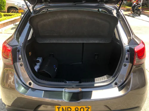 Mazda 2 1.5 Touring
