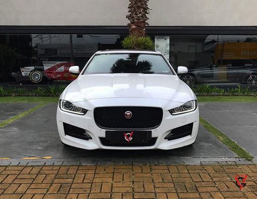 Jaguar Xe R-sport 2.0 Turbo