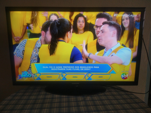 Tv Samsung 40 *100% * Em Exelente Estado ** Tudo Funciona (Usado)