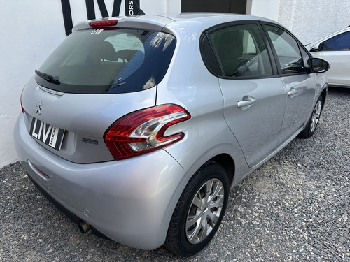 Peugeot 208 1.5 Active