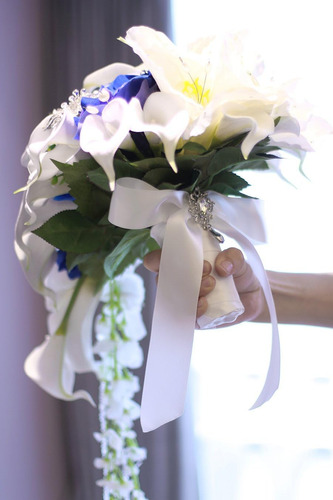 Iffo Ramo De Novia, Flores De Boda, Lirios De Cala, Flores A