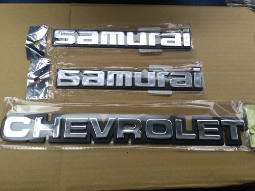 Combo De 3 Emblemas Palabras 2 Samurai 1 Chevrolet Genericos