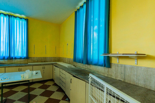 Alquiler Com.espectacular Edificio Usos Multiples