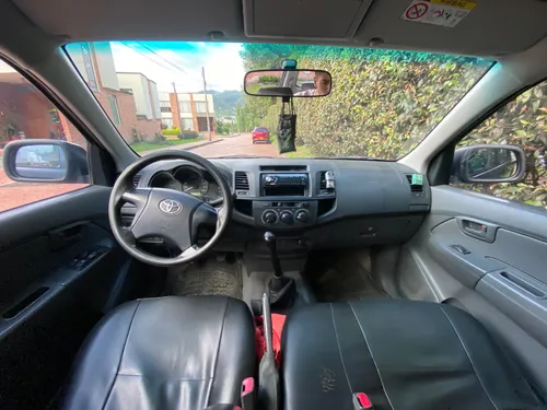 Toyota Hilux 2.7 Imv