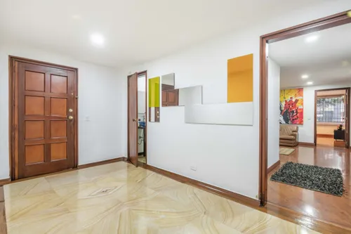 Apartamento En Venta En El Nogal. Cod V5086