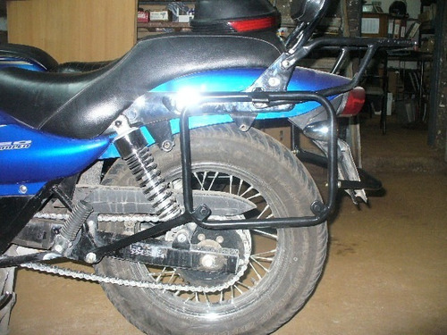 Soporte Lateral Baules Givi Bajaj 220 Avenger 2007-2015