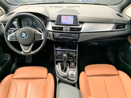 Imagem 9 de 15 de Bmw 225i