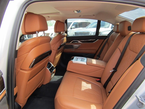 Imagen 11 de 11 de 2019 Bmw 750ia Excellence