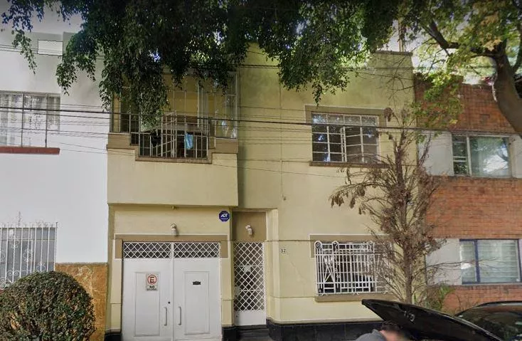 Gran Oportunidad De Tener Tu Casa En La Condesa, A Precio De Remate Bancario