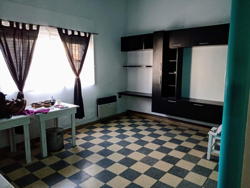Ph Al Frente En Venta 2 Dormitorios 2 Patios Calle Diagonal 75 Entre 14 Y 15 La Plata