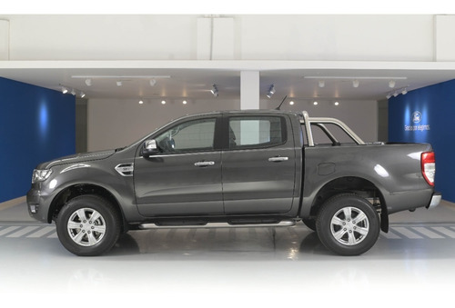 Imagen 10 de 18 de Ford Ranger Xlt 2.2 4x2 Automatica 0km 2023