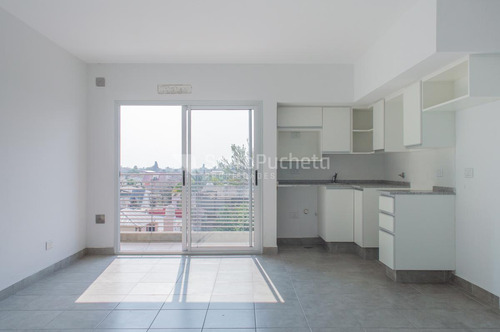 Venta Departamento Monoambiente Con Balcón Y Cochera -  Haedo (7ºb)