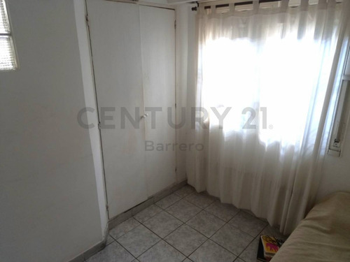 Imagen 5 de 22 de Venta En Bloque 2 Ph Con Patio, Terraza Y Cochera En San Andres
