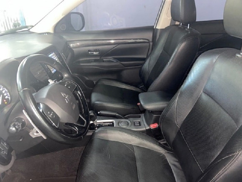 Imagem 13 de 14 de Mitsubishi Outlander 2.0 16v Gasolina 4p Automático