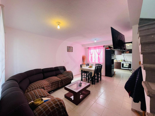 Casa En Venta En Corredor Industrial Toluca Lerma