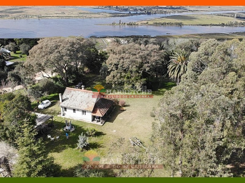 Campo, 69 Has, Las Brujas Con Costa Al Rio Santa Lucia, Casco, Varias Construcciones