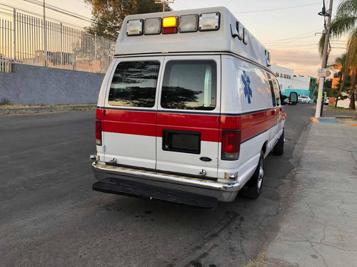 Imagen 5 de 15 de Ford Ambulancia 2013 Tipo 2