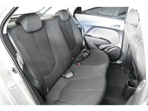 Imagem 4 de 12 de Hyundai Hb20x 1.6 16v Style