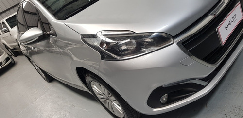 Peugeot 208 1.6 Allure 2017