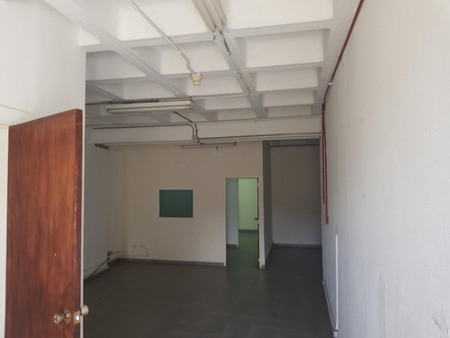 (#1176) Local De 445 M2, Ubicado En Ruiz Pineda