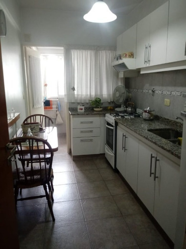 Imagen 4 de 14 de Departamento De 3 Ambientes En Venta - Moron Centro