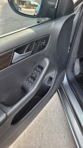 Volkswagen Vento 1.4 Highline 150cv At