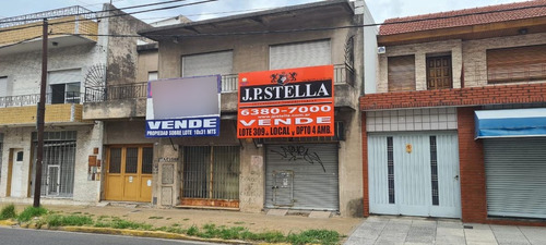 Local Comercial Y Dpto 4 Amb C/ Cochera 307 M² Cub.- S.justo (ctro)