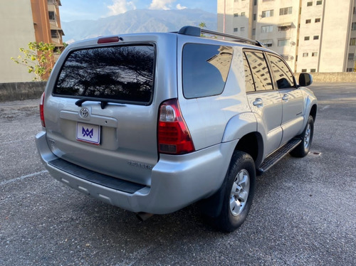 Imagen 5 de 8 de Toyota 4runner