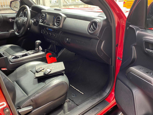 Imagen 14 de 15 de Toyota Tacoma 2018 3.5 Edición Especial 4x4 At