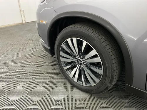 Mitsubishi Outlander 2.4 Kaiteki